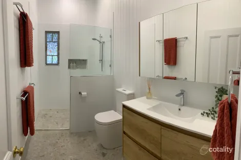 Property photo of 21 Fox Street Booval QLD 4304