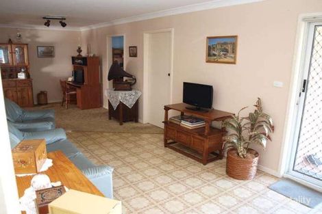 Property photo of 11 Booragal Place North Nowra NSW 2541