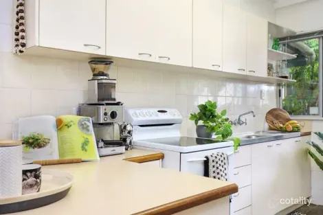 1/24 Hinley Ave, Maroochydore, QLD 4558