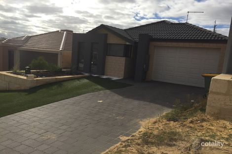 11 Rakitno Cl, Lake Coogee, WA 6166