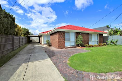 Property photo of 18 Melanie Close Keysborough VIC 3173