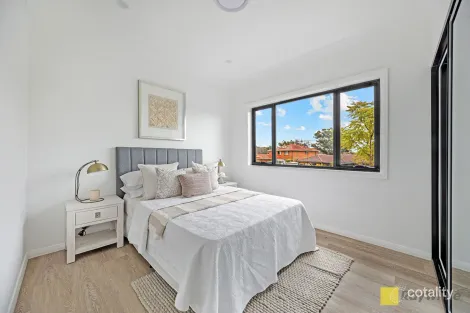 Property photo of 70 Portico Parade Toongabbie NSW 2146