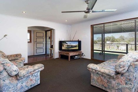 Property photo of 16 Blacker Road Willyaroo SA 5255