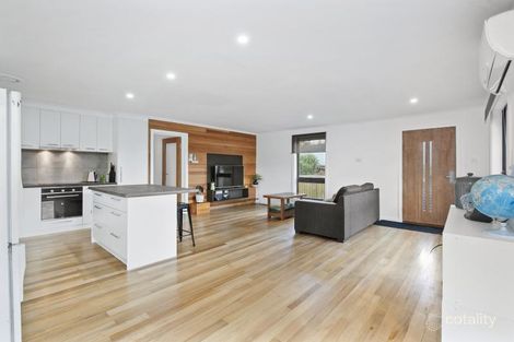 Property photo of 10 Ditchfield Road Brown Hill VIC 3350