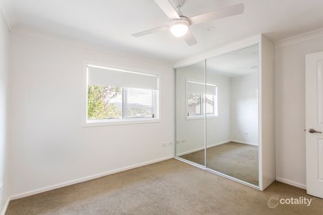 Property photo of 1A Yakaloo Crescent Forresters Beach NSW 2260