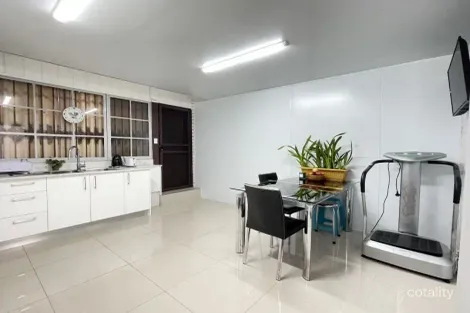 Property photo of 4/53-57 McBurney Road Cabramatta NSW 2166