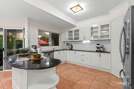 Property photo of 3 Duthie Court Carindale QLD 4152