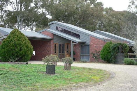 10 Noarana Dr, Benalla, VIC 3672