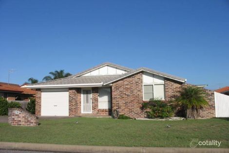 Property photo of 1/28 Pacific Parade Tuncurry NSW 2428