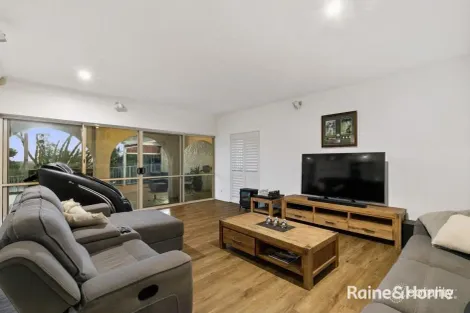 Property photo of 1 Seacrest Court Cleveland QLD 4163