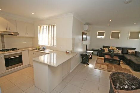 Property photo of 1/137 Flinders Street Westdale NSW 2340