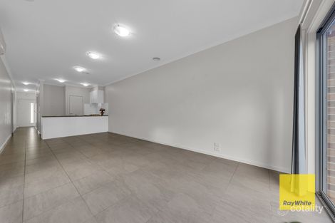 Property photo of 4 Houghton Avenue Tarneit VIC 3029