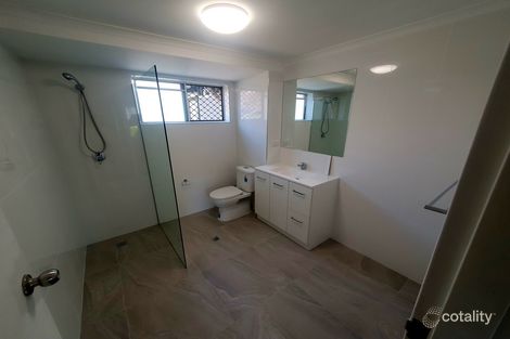 Property photo of 5/33 Ahern Street Labrador QLD 4215