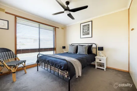 Property photo of 1/30 Selby Road Warrnambool VIC 3280