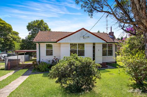 Property photo of 7 Blackbutt Parade Kotara South NSW 2289
