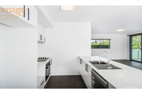 Property photo of 5/28 Northcliffe Street Murarrie QLD 4172