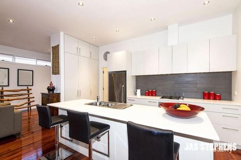 Property photo of 164 Queensville Street Kingsville VIC 3012