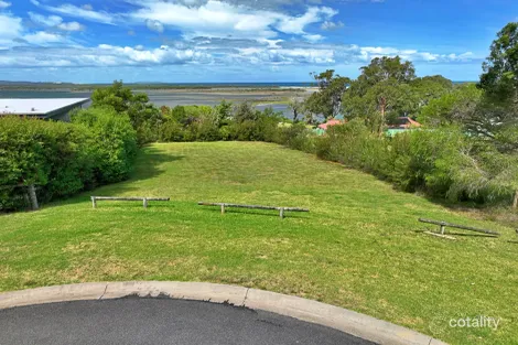 8 Brady St, Mallacoota, VIC 3892