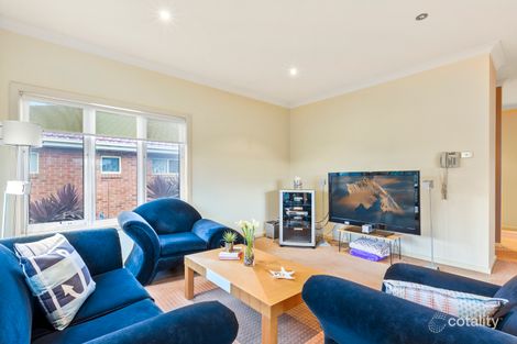 Property photo of 39 Orbital Drive Kealba VIC 3021