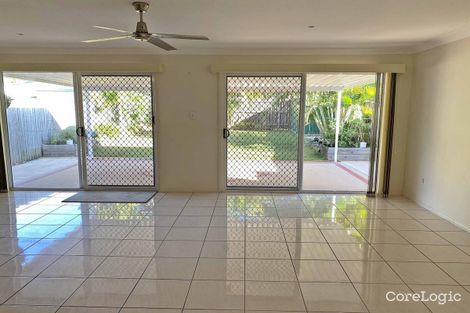 Property photo of 110 Drayton Terrace Wynnum QLD 4178