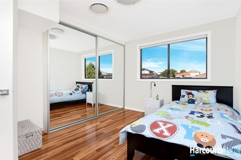 Property photo of 12A Como Street Merrylands West NSW 2160