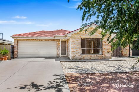Property photo of 19 Mary Hall Circuit Dunlop ACT 2615