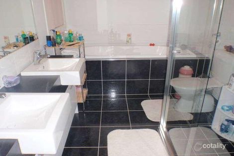 Property photo of 24 Wills Terrace Burnside Heights VIC 3023