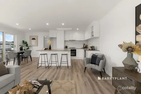 Property photo of 9 Warren Close Narre Warren VIC 3805