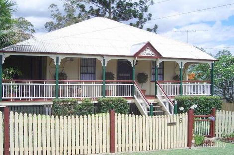 6 Burton St, North Booval, QLD 4304