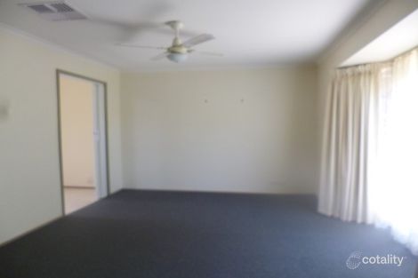 Property photo of 31 Greenwood Drive Carrum Downs VIC 3201