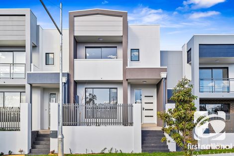 12 Grassbird Ave, Oran Park, NSW 2570