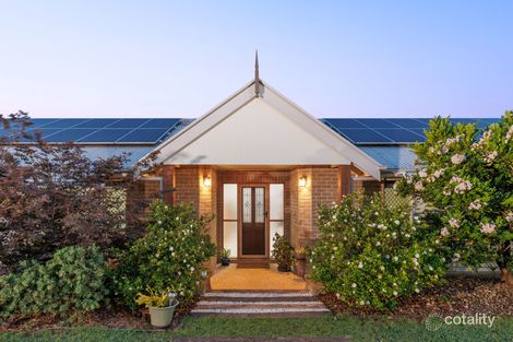 Property photo of 8 Kauri Pine Close Moggill QLD 4070