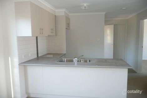Property photo of 9/25 Deutgam Street Werribee VIC 3030