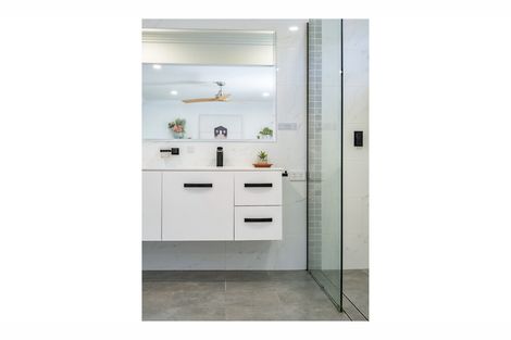 Property photo of 9 Guy Avenue Forster NSW 2428