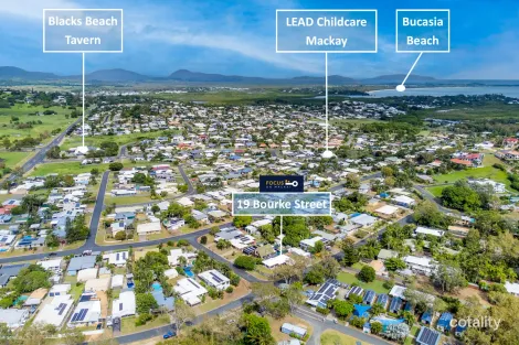 Property photo of 19 Bourke Street Blacks Beach QLD 4740