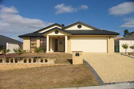 Property photo of 18 Riveroak Drive Mardi NSW 2259