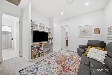 Property photo of 5 Owens Street Spring Farm NSW 2570