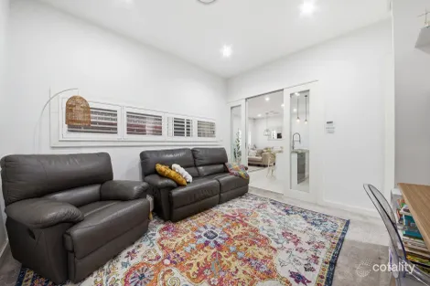 Property photo of 5 Owens Street Spring Farm NSW 2570