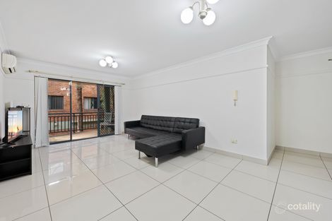 Property photo of 5/245-247 Targo Road Toongabbie NSW 2146
