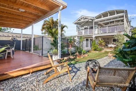 Property photo of 76 Milsom Street Coorparoo QLD 4151