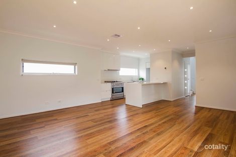 Property photo of 2 Tutor Street Mount Duneed VIC 3217