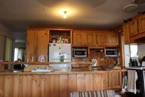 Property photo of 36 Canaipa Point Drive Russell Island QLD 4184