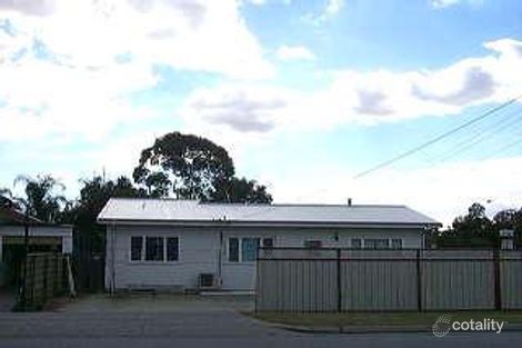 184 George St, Queens Park, WA 6107