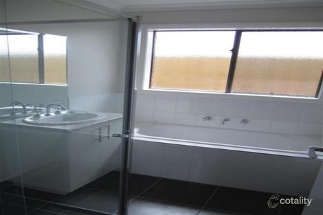 2 Pads Way, Sunbury, VIC 3429