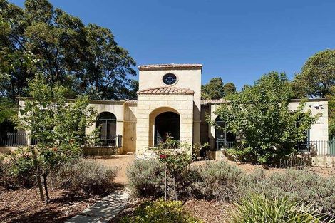 2 Williams St, Kalamunda, WA 6076