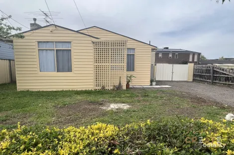 Property photo of 32 Rochester Street Braybrook VIC 3019