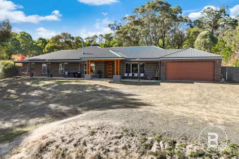 Property photo of 13-15 King Street Beaufort VIC 3373