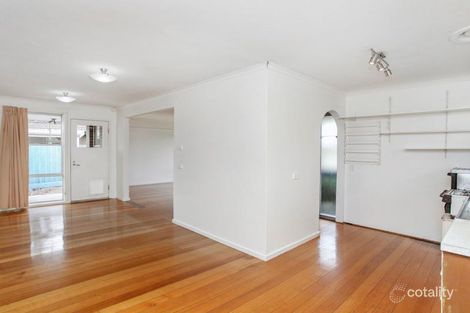 Property photo of 9 Buckingham Crescent Sunshine West VIC 3020