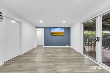 Property photo of 21 Dewsbury Court Narre Warren South VIC 3805