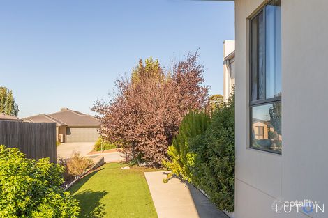 Property photo of 17 Eric De Salis Street Macgregor ACT 2615